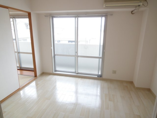 その他部屋・スペース　同物件別号室の写真です。