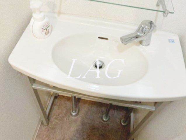 洗面設備　独立洗面台です。