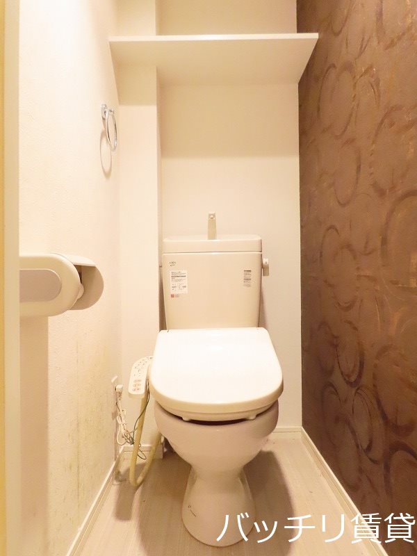 トイレ　同型タイプの為、現状を優先致します。
