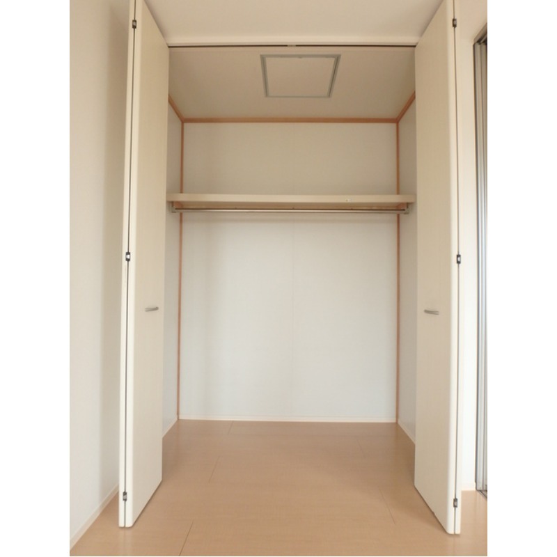 収納　図面と現状に相違がある場合には現状を優先