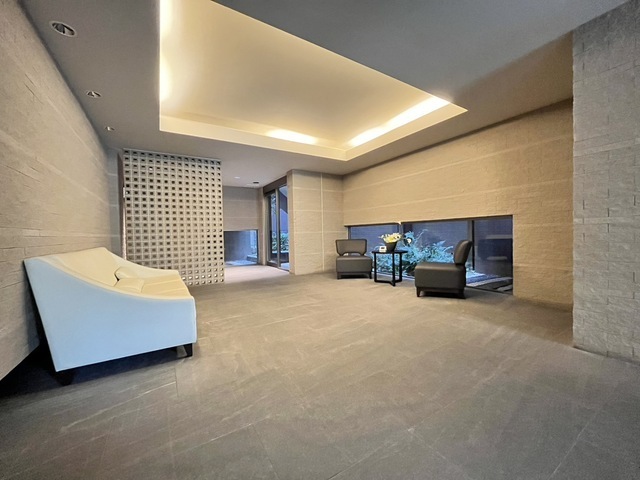 ロビー　ロビー