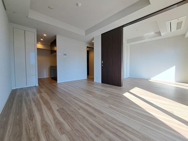 居室・リビング　ＬＤＫ約１３．４帖