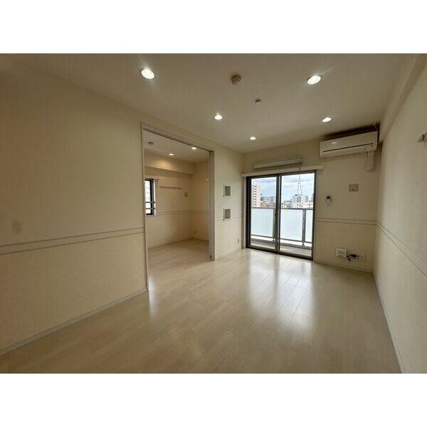 居室・リビング　同シリーズ物件のモデルルームになります※現況優先