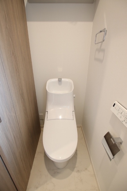 トイレ　１・２階