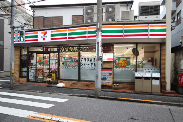 コンビニ　セブンイレブン北区田端３丁目店（コンビニ）まで94m