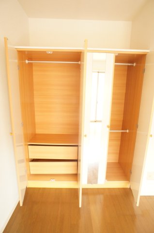 収納　同タイプのお部屋になります。