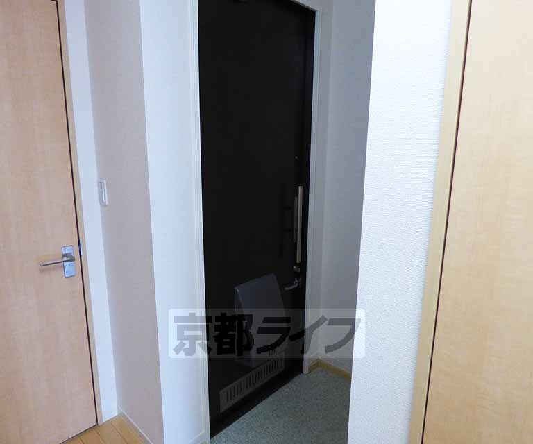 玄関　開放感ある玄関です。