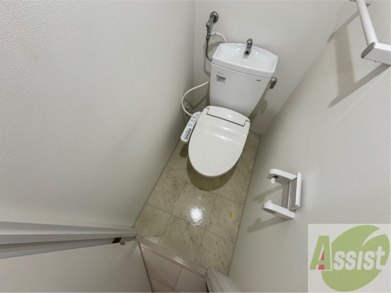 トイレ　シャワートイレ仕様です！今や欠かせません。