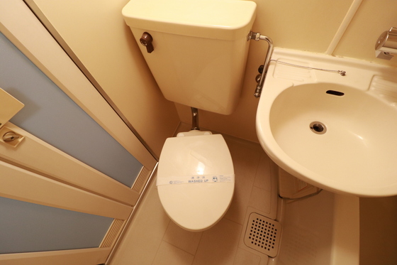 トイレ　※別部屋の写真です