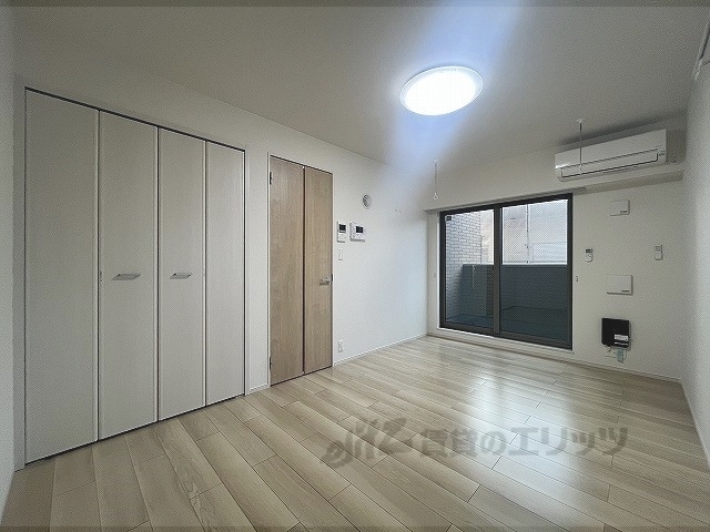 居室・リビング　洋室