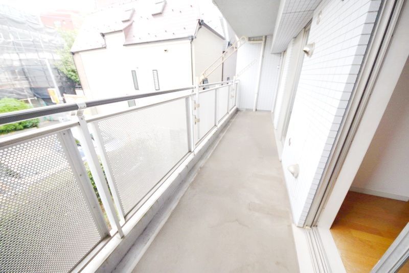 バルコニー　★お部屋探しはタウンハウジング千歳烏山店へ★