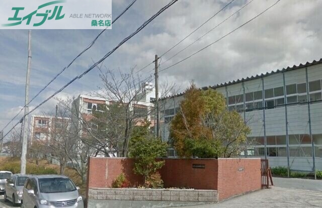 小学校　桑名市立大山田東小学校（小学校）まで675m
