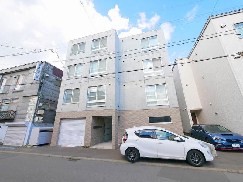 建物外観　地下東西線「南郷１３丁目」徒歩5分