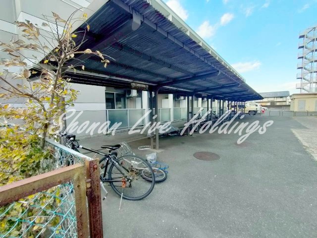 その他共有部分　駐輪場あり