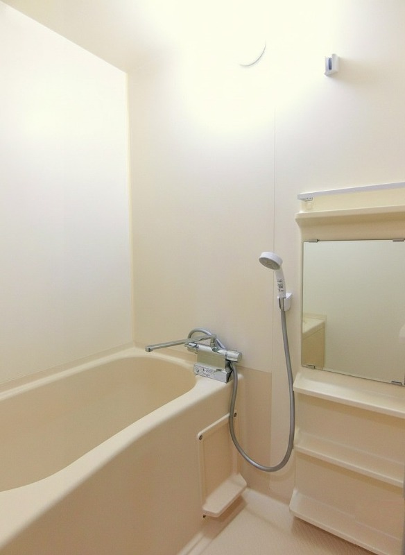 バス・シャワールーム　綺麗なお風呂でリラックス効果も