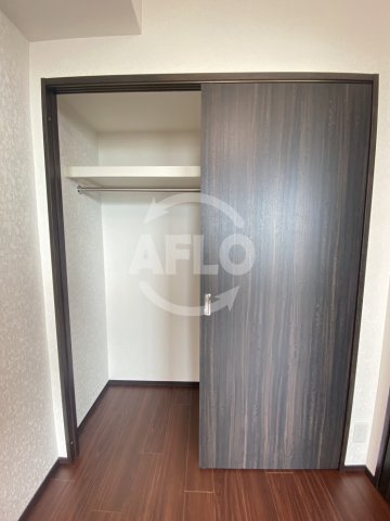 収納　プレジオ弁天町　収納