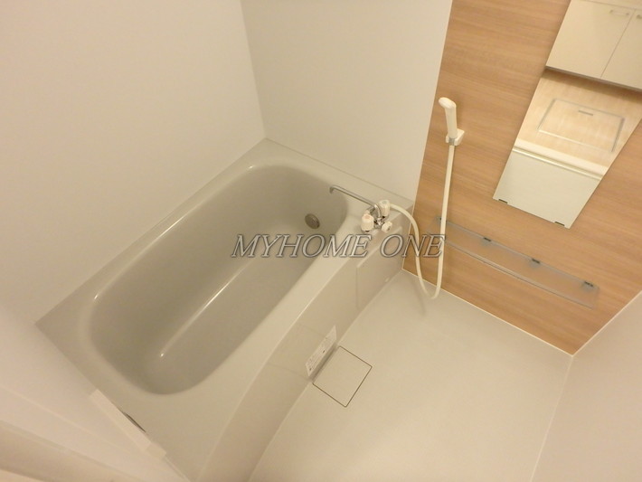 バス・シャワールーム　追焚バス