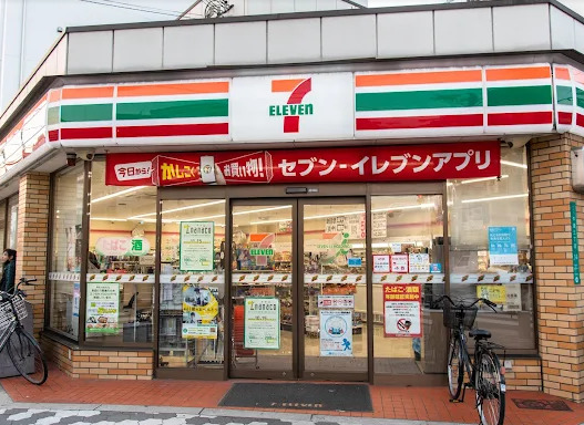 コンビニ　セブンイレブン 大阪中道3丁目店（コンビニ）まで360m
