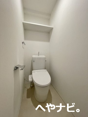 トイレ　※別階層写真です。