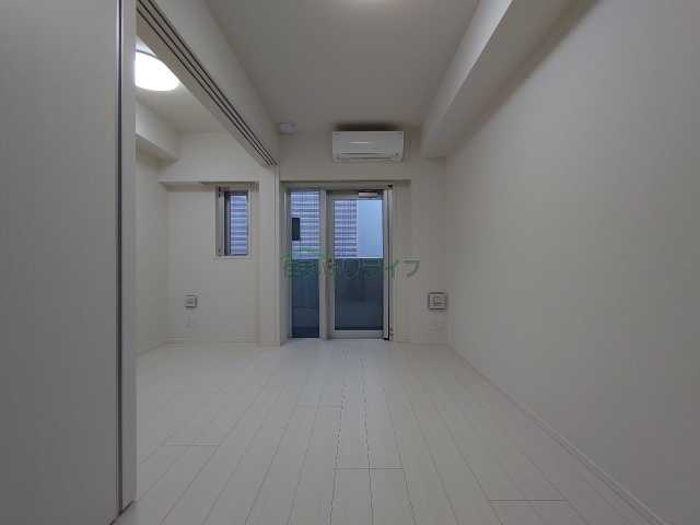 居室・リビング　※別部屋参考（反転）