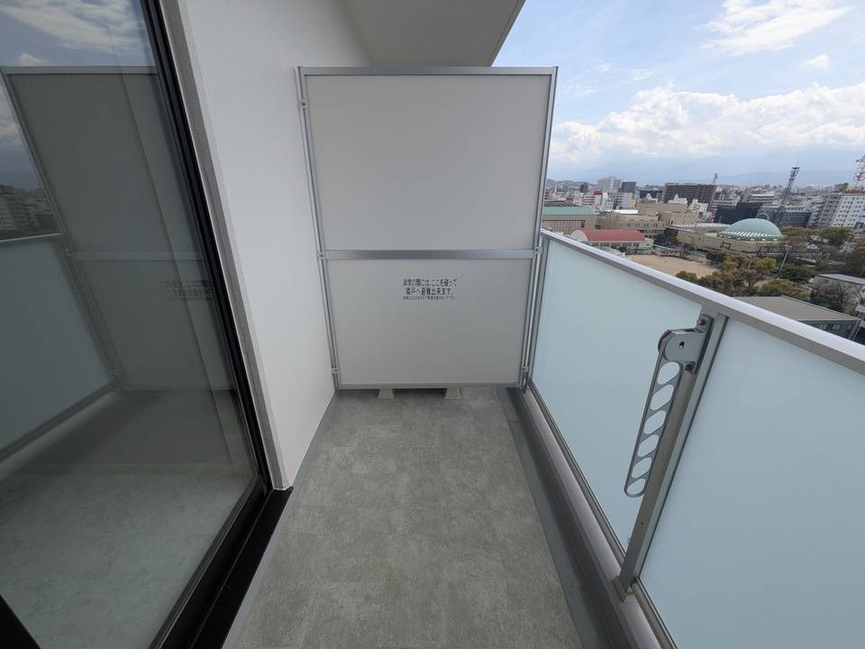 バルコニー　バルコニー