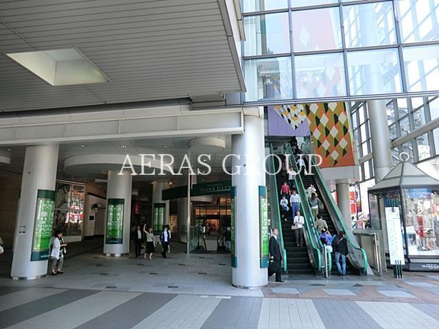 ショッピングセンター　渋谷マークシティ（ショッピングセンター）まで652m