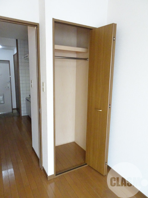 収納　クローゼット