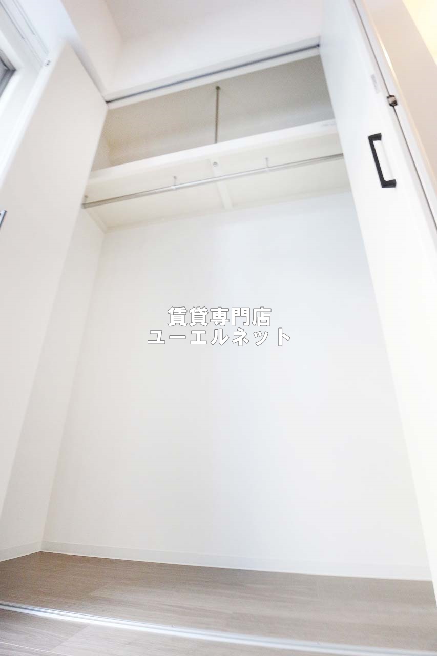 収納　クローゼット付きでお部屋もスッキリ♪