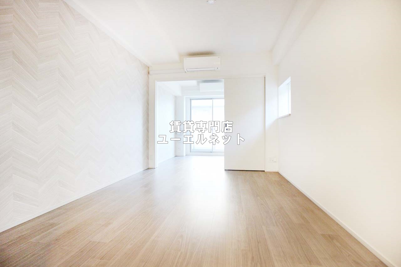 居室・リビング　ゆったりとくつろげる、落ち着きのある居室空間です