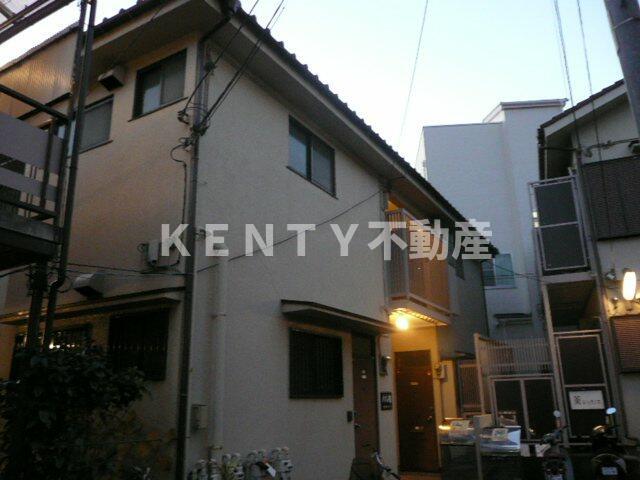 建物外観　外観は落ち着いています