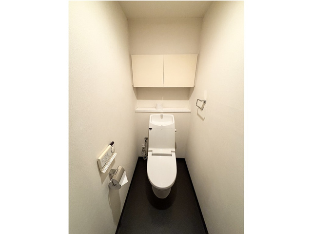 トイレ　別部屋参考写真