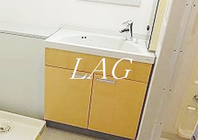 洗面設備　独立洗面台です。