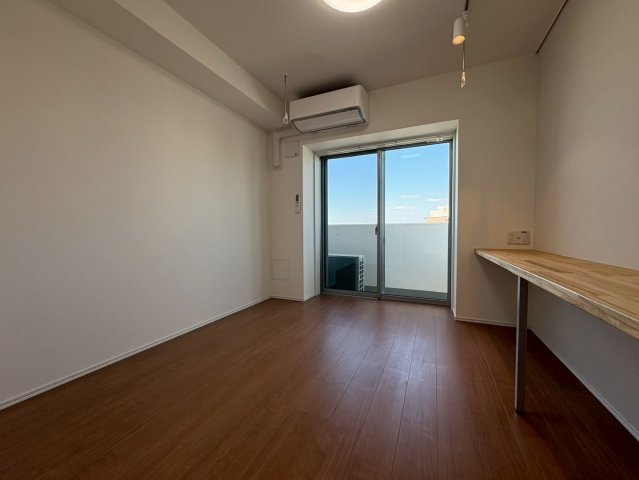 その他部屋・スペース　使い勝手のいい寝室です