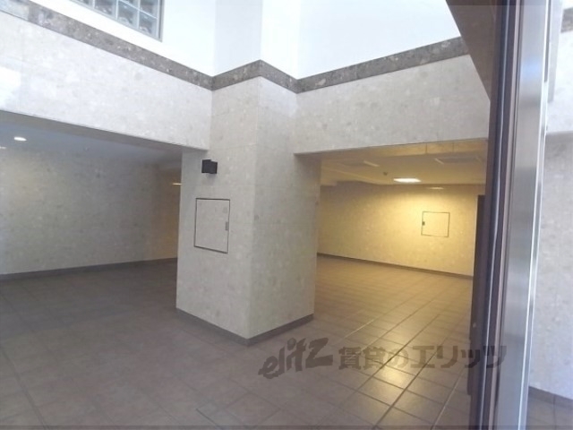 ロビー　ロビー