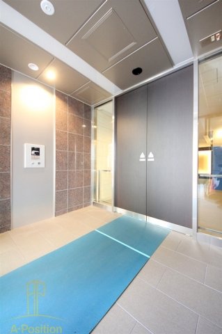 エントランス　ザ・パークハビオ堂島