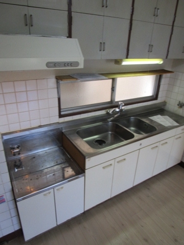 キッチン　キッチンでお料理をお楽しみください