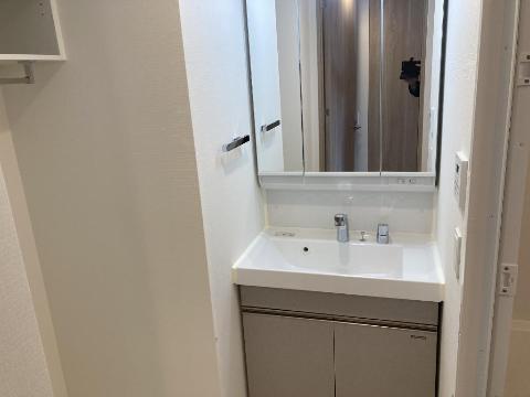 洗面設備　洗髪洗面化粧台