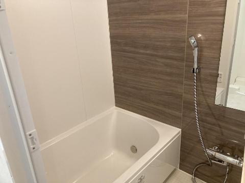 バス・シャワールーム　浴室乾燥機・追い焚き