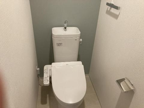 トイレ　シャワー付トイレ