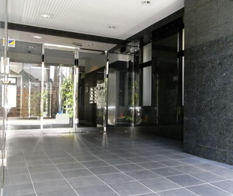 エントランス　☆きれいなエントランス☆