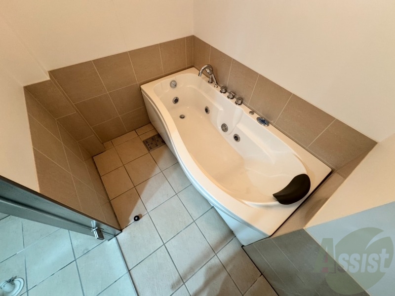 バス・シャワールーム　お風呂です。疲れを癒すのに欠かせませんね！