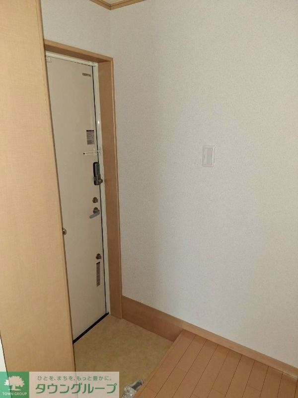 玄関　★お問い合わせはタウンハウジング聖蹟桜ヶ丘店まで★