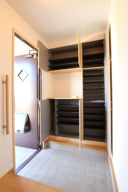 収納　収納　シューズボックス※同物件・同仕様画像