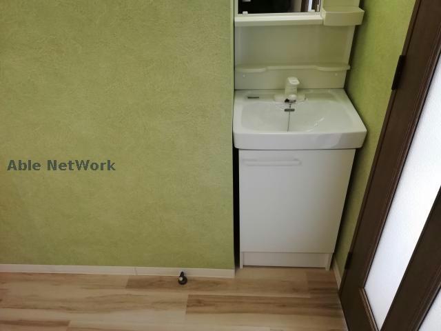 洗面設備　同型モデル