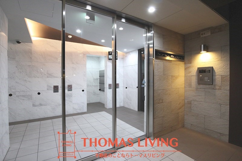 セキュリティ　オートロックが備わっています。