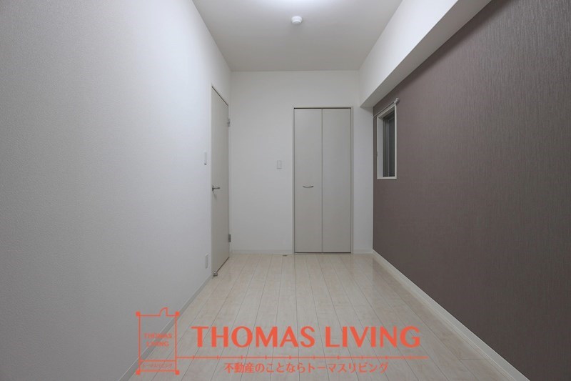 その他部屋・スペース　寝室にも収納スペースが有ります。