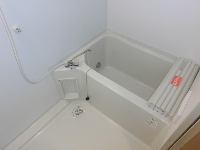 バス・シャワールーム　キレイなバスルームです