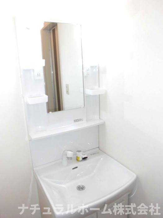 洗面設備　洗髪洗面化粧台