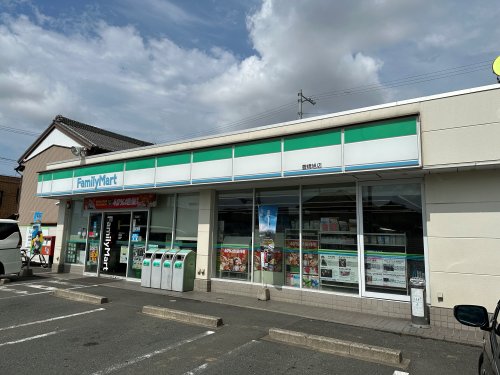 コンビニ　ファミリーマート 豊橋旭店（コンビニ）まで330m