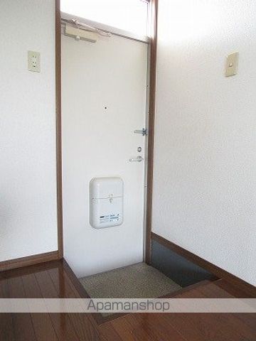 エトワール桐原の玄関写真